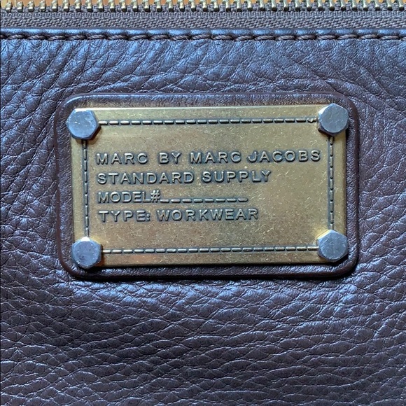 Marc by Marc Jacobs Wristlet - Picture 2 of 5